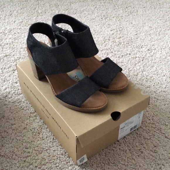 toms majorca sandal black denim